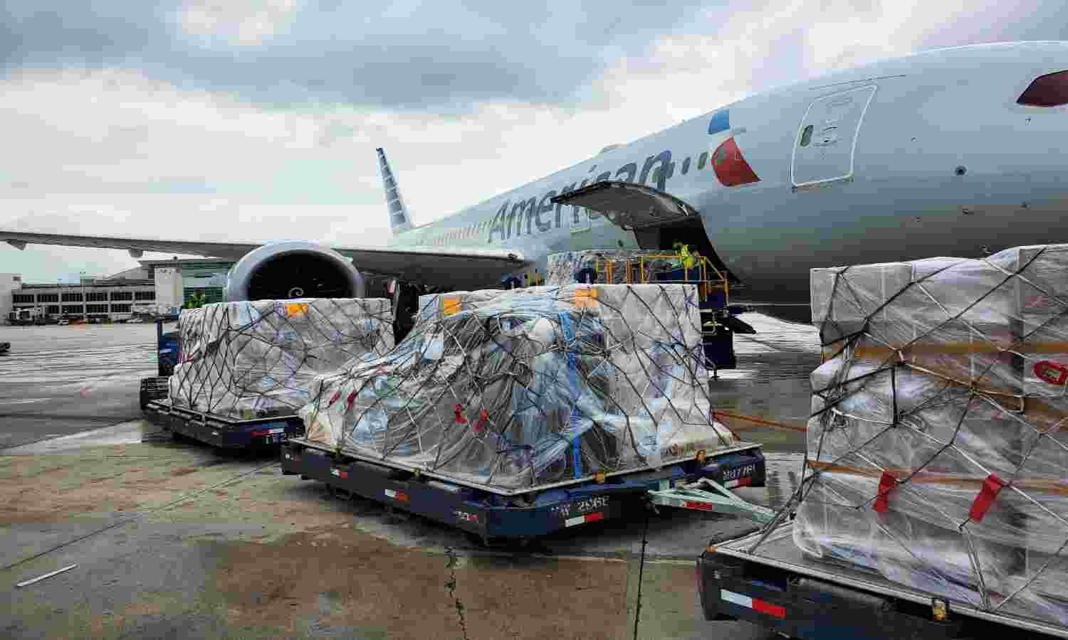 American Airlines Cargo delivers humanitarian supplies to Haiti
