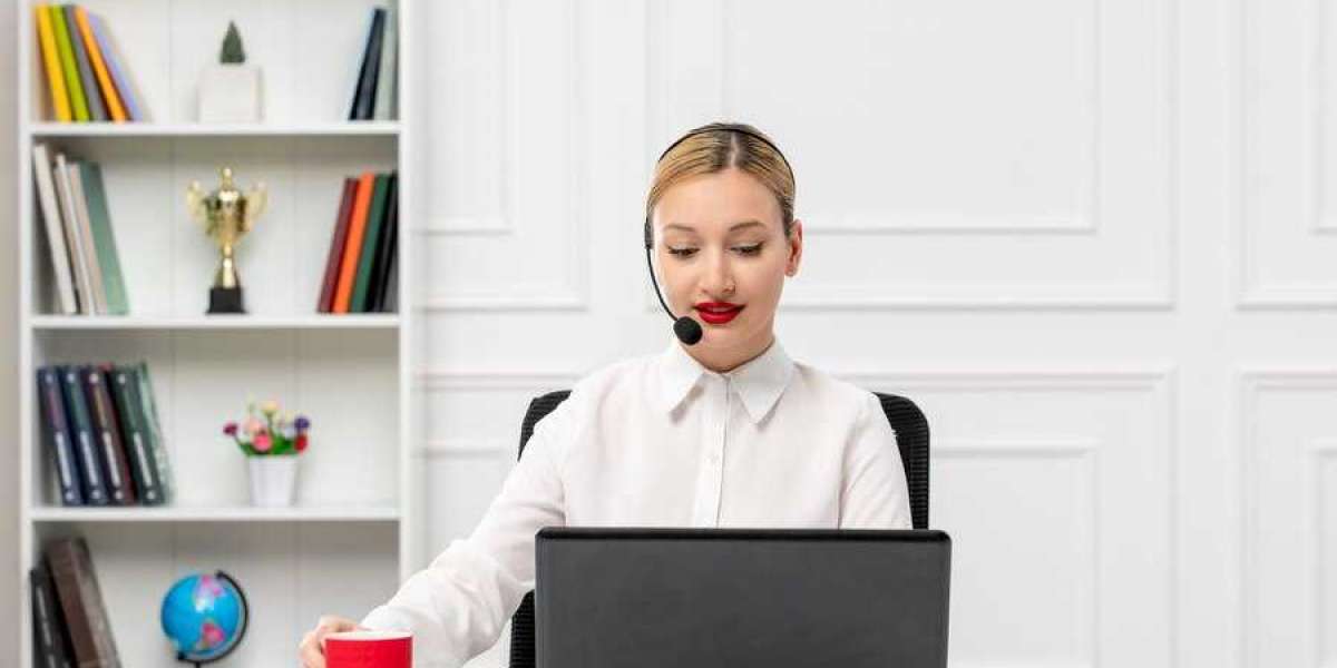 Improve Your Company's Efficiency with The Help of French Call Center Services