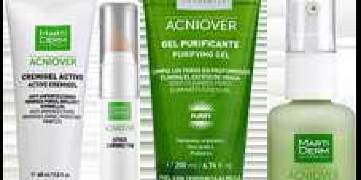 Martiderm Acniover Gift Kit: A Complete Acne Solution