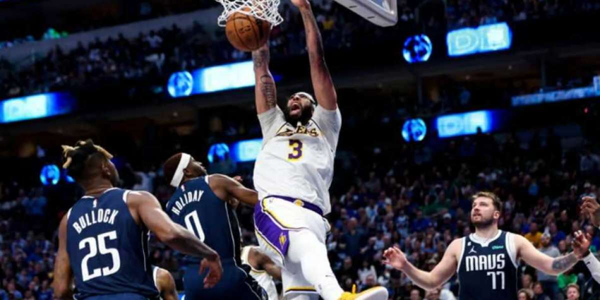 Lakers overcome 27-point deficit to defeat Mavericks, complete biggest comeback in NBA this season
