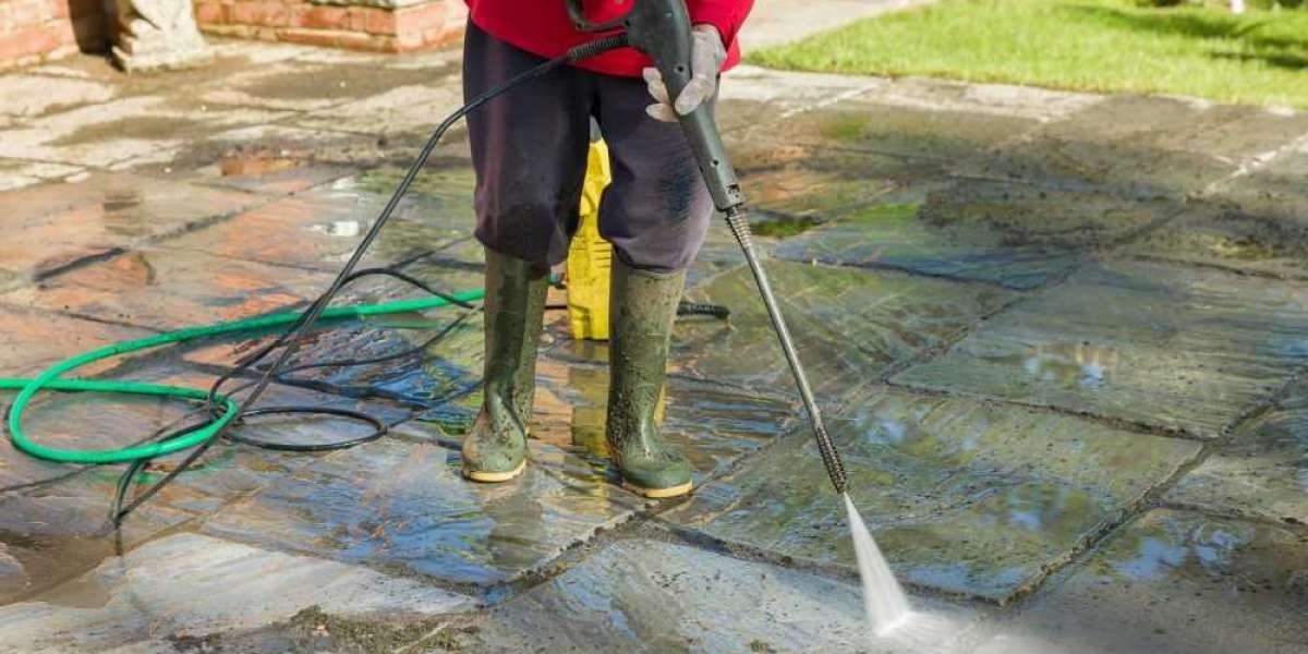 Pressure Washer Market to be worth US$ 2223.40 million by 2027
