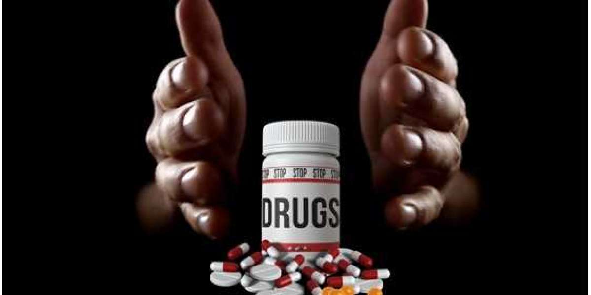 Prescription Drugs Can Lead to Painkiller Addiction