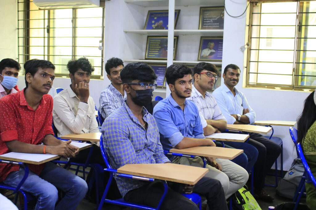 5 Benefits of Joining the UPSC Coaching Centre in Coimbatore