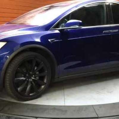 Buy 2020 Tesla Model X Long Range Plus 7 Passenger 22" Wheels Profile Picture
