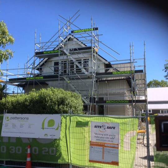 Choosing the Right Construction Safety-Netting Services in Christchurch | by Henderson Scaffolding | Mar, 2023 | Medium