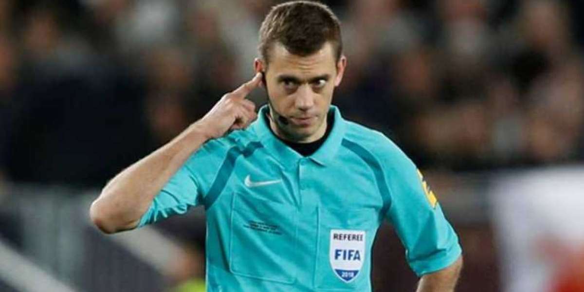Tottenham vs Milan: who is Clement Turpin, the referee for the Champions League second-leg?