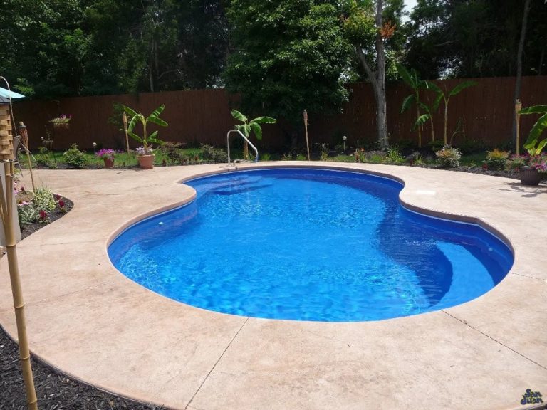 7 Things To Consider Before Building A Pool - WriteUpCafe.com