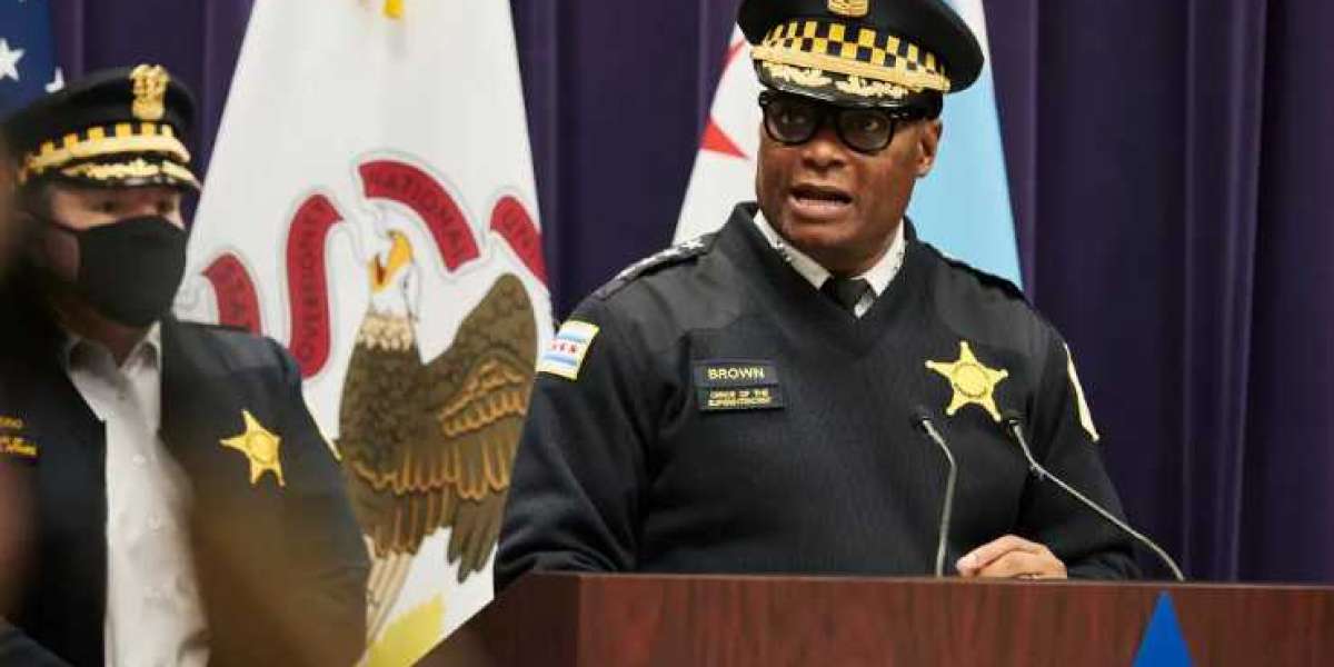 Chicago Police Superintendent Steps Down After Mayor Lori Lightfoot’s Defeat