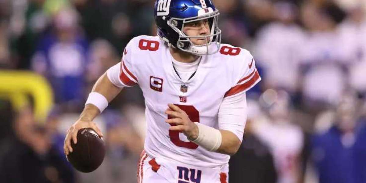 Giants Commit to Daniel Jones With a Four-Year Contract