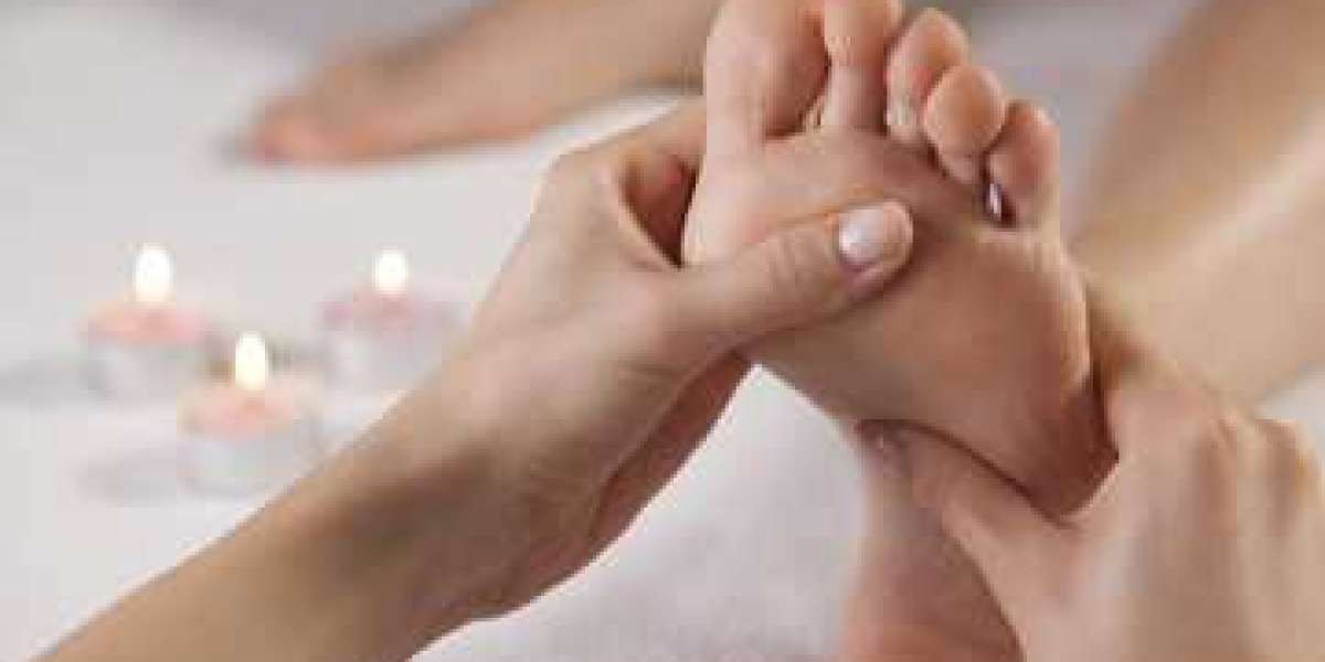 The Surprising Benefits of Foot Reflexology for Your Mind, Body, and Spirit