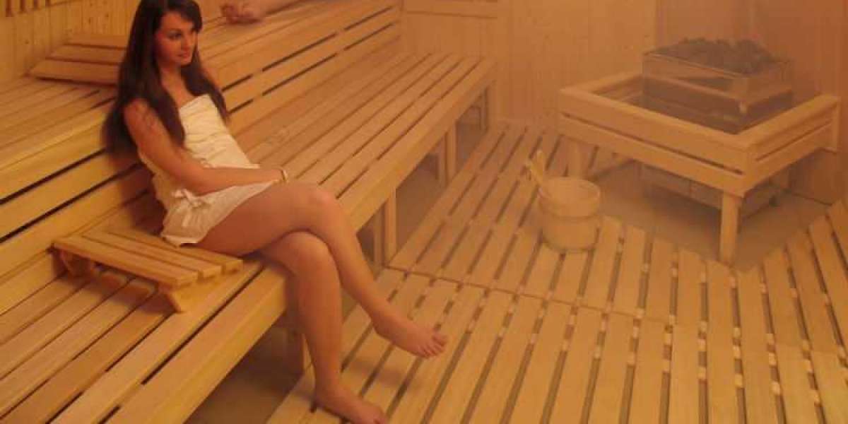 What Does A Sauna Do? The Benefits and Risks Explained