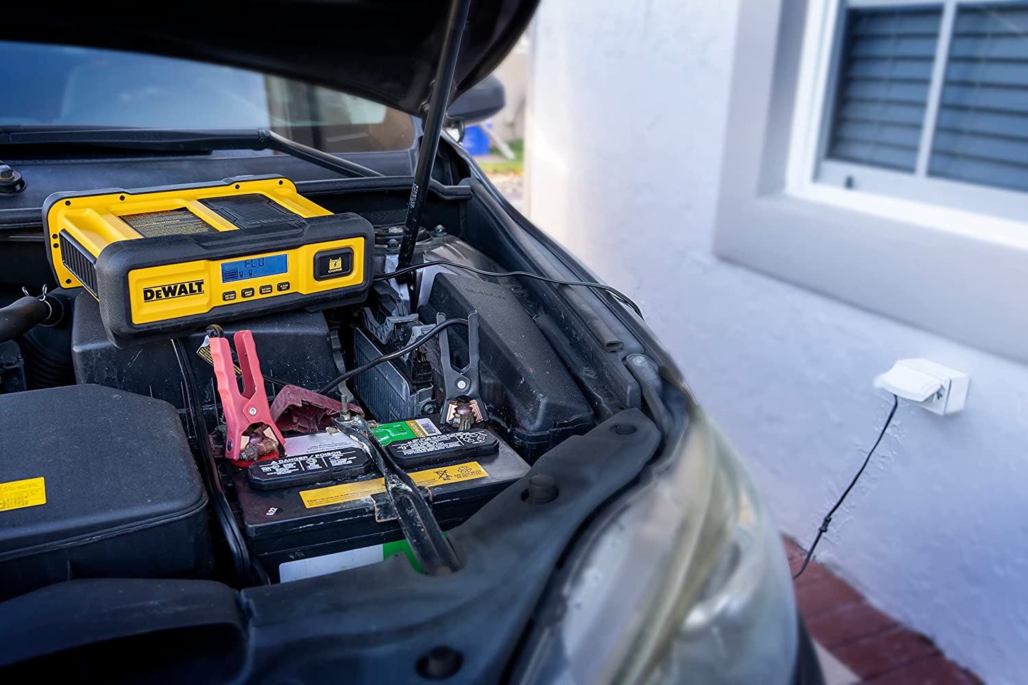 How To Choose The Right Battery Charger And Maintainer For Your Vehicle blog by  ESN  Tools