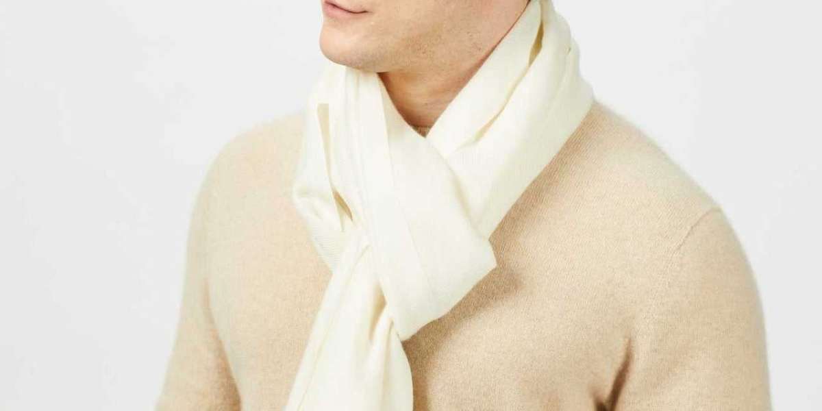 The Ultimate Guide to Cashmere Scarves Benefits, conservation, and Shopping Tips 