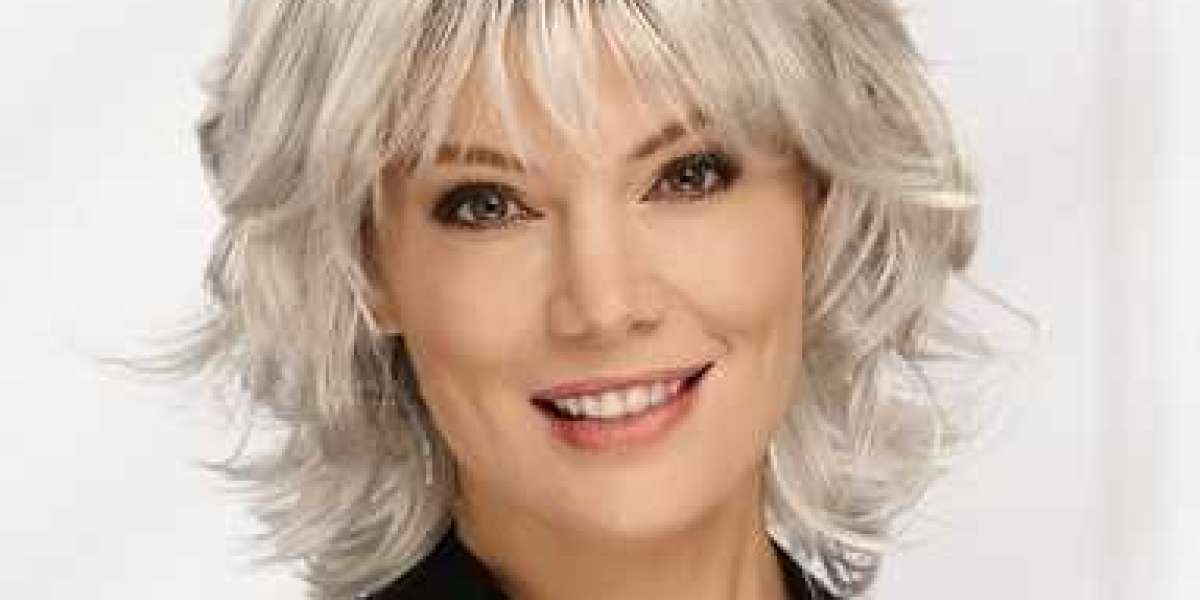Where To Shop For The Best Gray Hair Wigs Online?