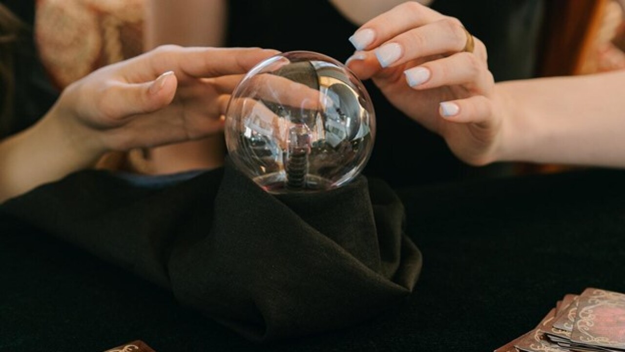 Change Your Life after Meeting a Psychic Reader in New York
