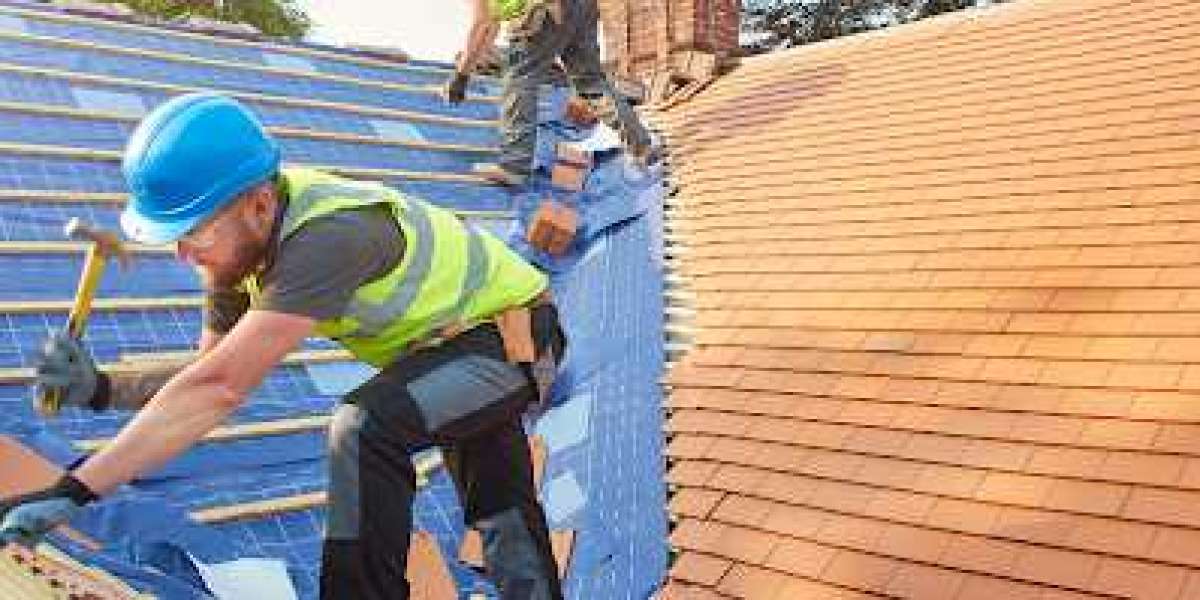 The Importance of Hiring a Professional For Roof Repair in Houston TX
