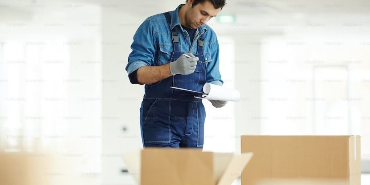 What to Pack and Consider When Hiring Residential Movers