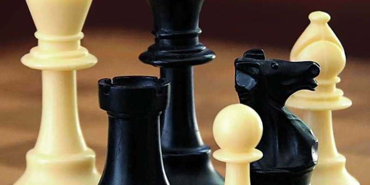 Online Chess Classes: The Ultimate Guide to Mastering the Game from Home