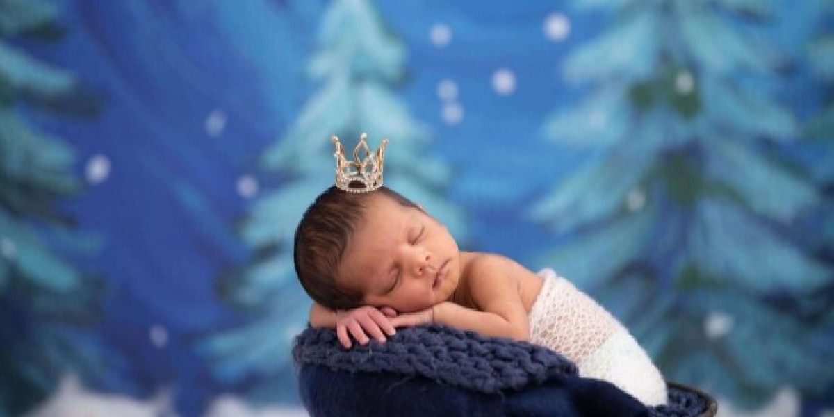 Newark Newborn Photography Services | In-Home Photoshoot Specialist
