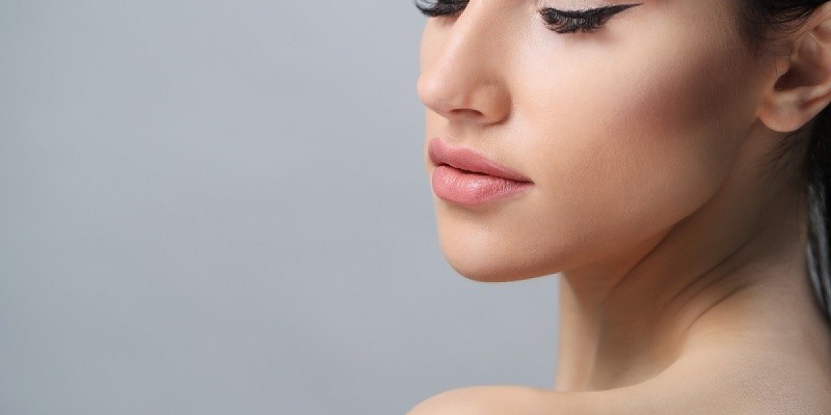 Discover the Secrets of Flawless Eyelashes: The Benefits of Single Lash Extensions