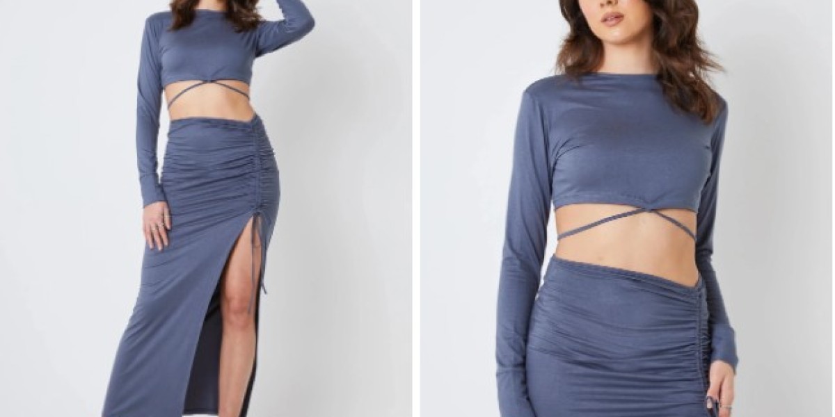 Why Crop Tops Are the Hottest Fashion Trend Right Now