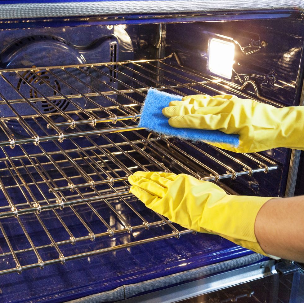 Oven cleaning Kingscliff