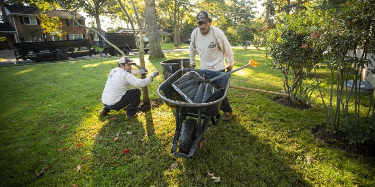 LandScaper’s Gardening Services In Dubai