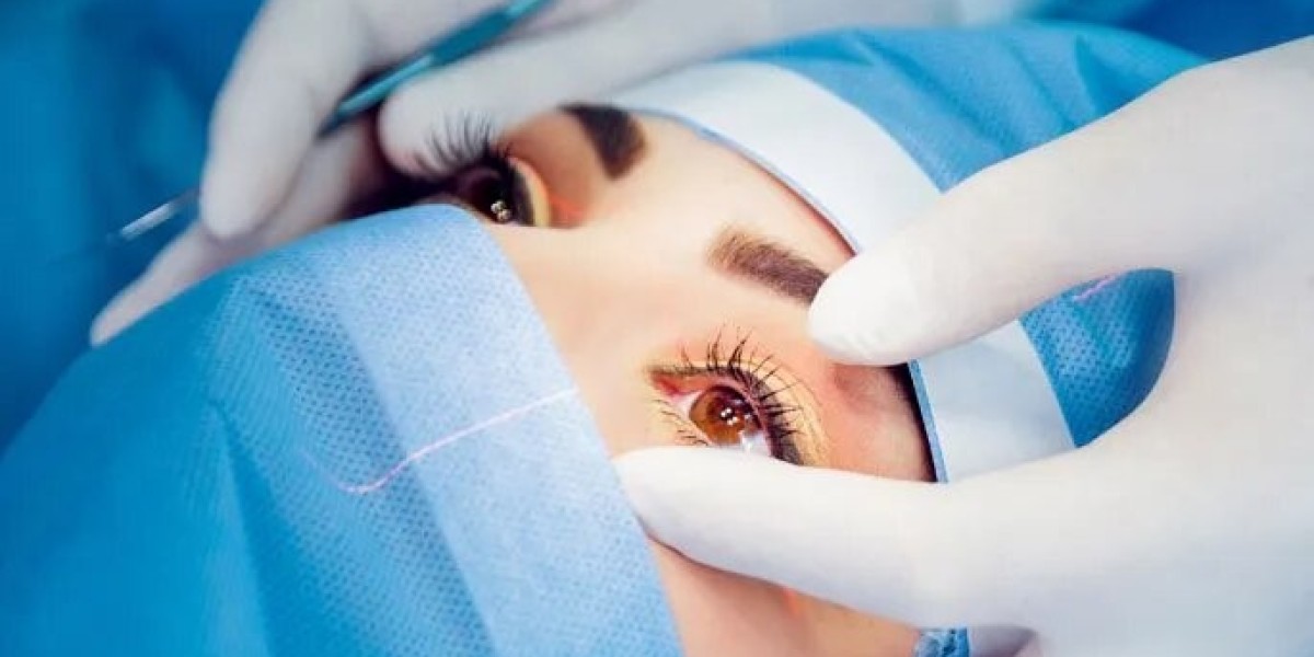 Debunking the Top 5 Myths About Retina Eye Surgery