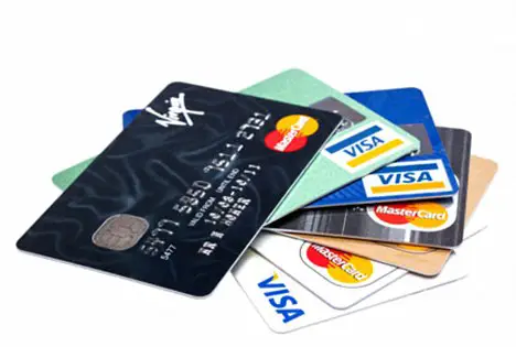 5 of the best credit cards in India that charge minimal or no annual fee