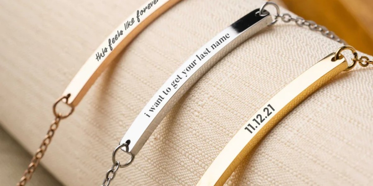 Crafting Connections: The Beauty of Personalized Bracelets with Names