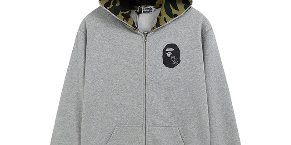 Classic Bape Zip-Up Hoodie A Fusion of Style and Comfort