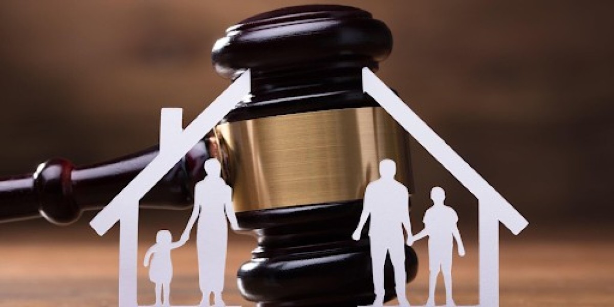 Divorce Lawyers in Dubai | Top Reasons You Need to Hire Them