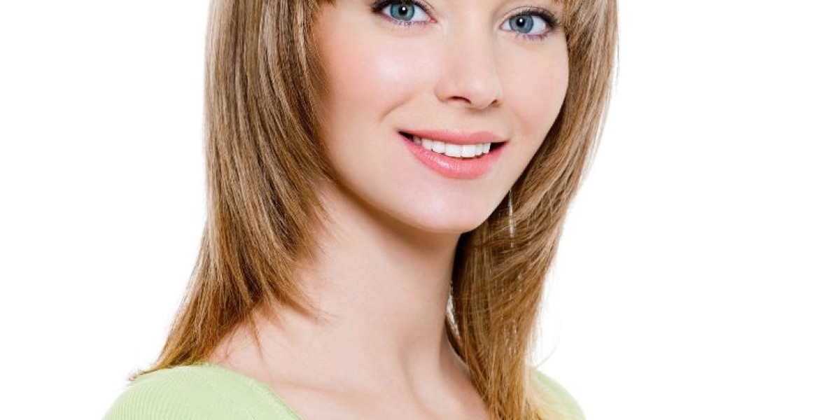 How to Achieve a Natural Look with Your Honey Blonde Wig