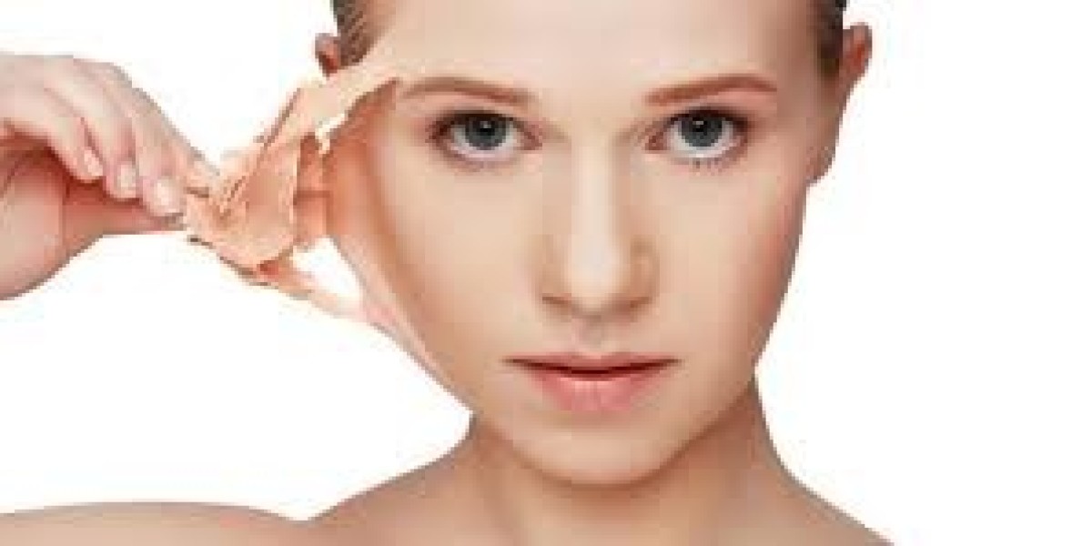 Combining Chemical Peels with Other Aesthetic Procedures