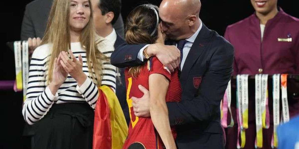 Former head of Spain's soccer federation banned for three years for forcing players to kiss him