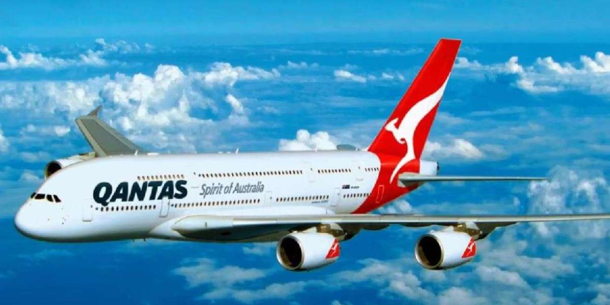 Qantas Airways flight Booking
