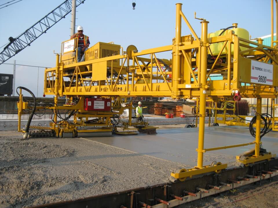 Bidwell Construction Equipment | Bridge Deck Paving Machine for Sale | Bridge Deck Finisher Machine - Cricket Machinery LLC