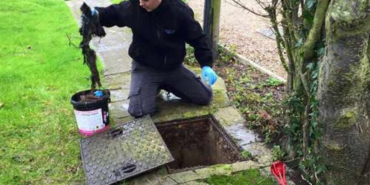 Unblocking Drains in Henley: DIY vs. Professional Help