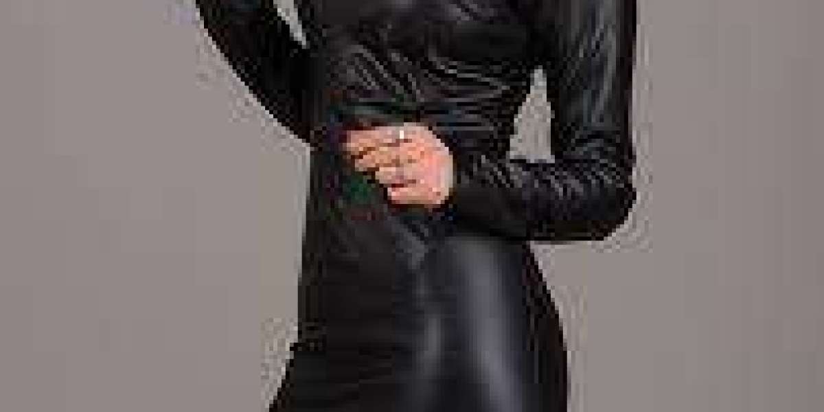 Exquisite Elegance: The Allure of Custom-Made Black Leather Dresses