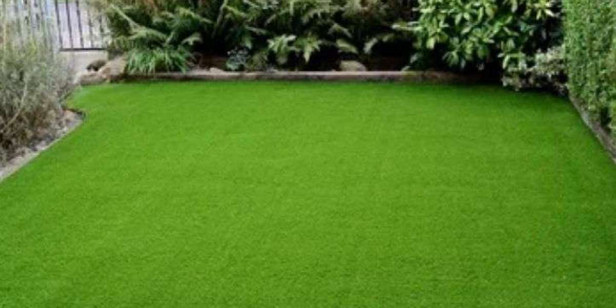 Your Ultimate Guide to Premium Artificial Grass and Seamless Installation