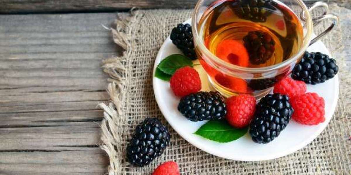 Brewing Good Health: Berry Tea's Role in Reducing Cancer Risk