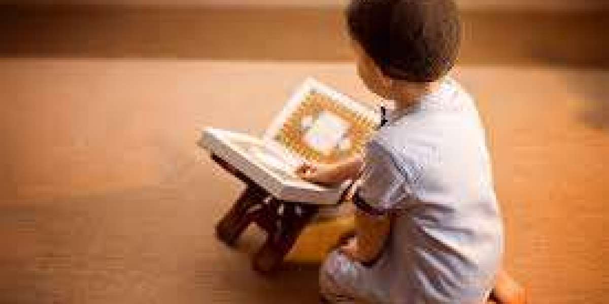 Online Quran Academy: A Beacon of Knowledge in the Digital Age