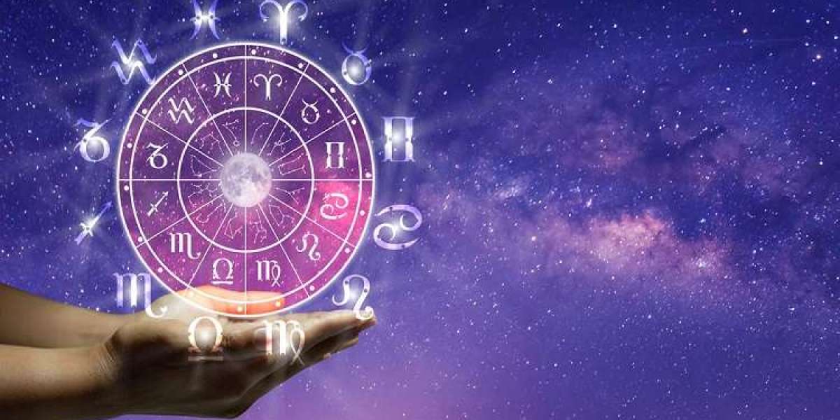 Nurturing Cosmic Connections: Finding the Best Astrologer in Jammu