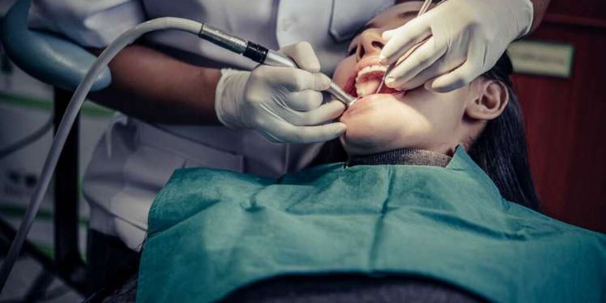 Managing Dental Anxiety: How Private Dental Care Provides a Comfortable Experience