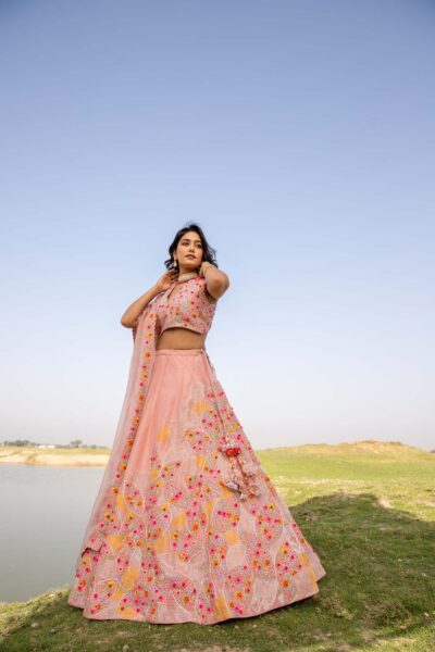 Islie: Best Designer Outfits in India - Isliebypriyajain.com