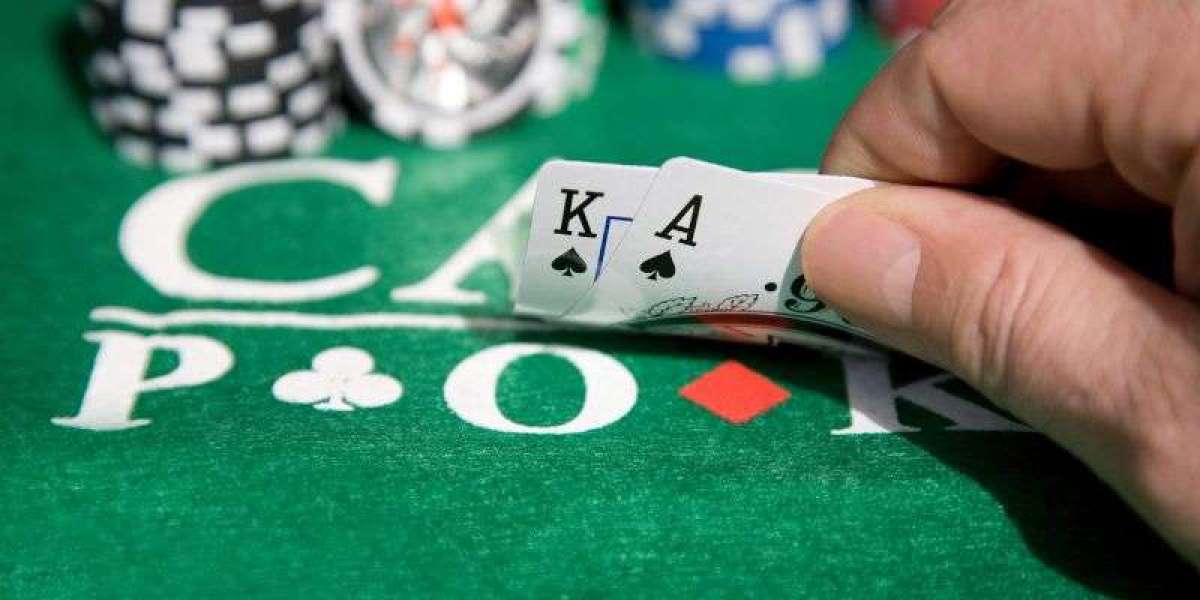3 kỹ năng chơi Poker chuyên nghiệp