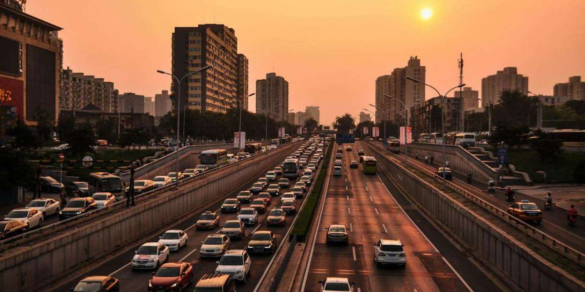 Navigating Bellandur's Traffic: Tips for a Stress-Free Commute