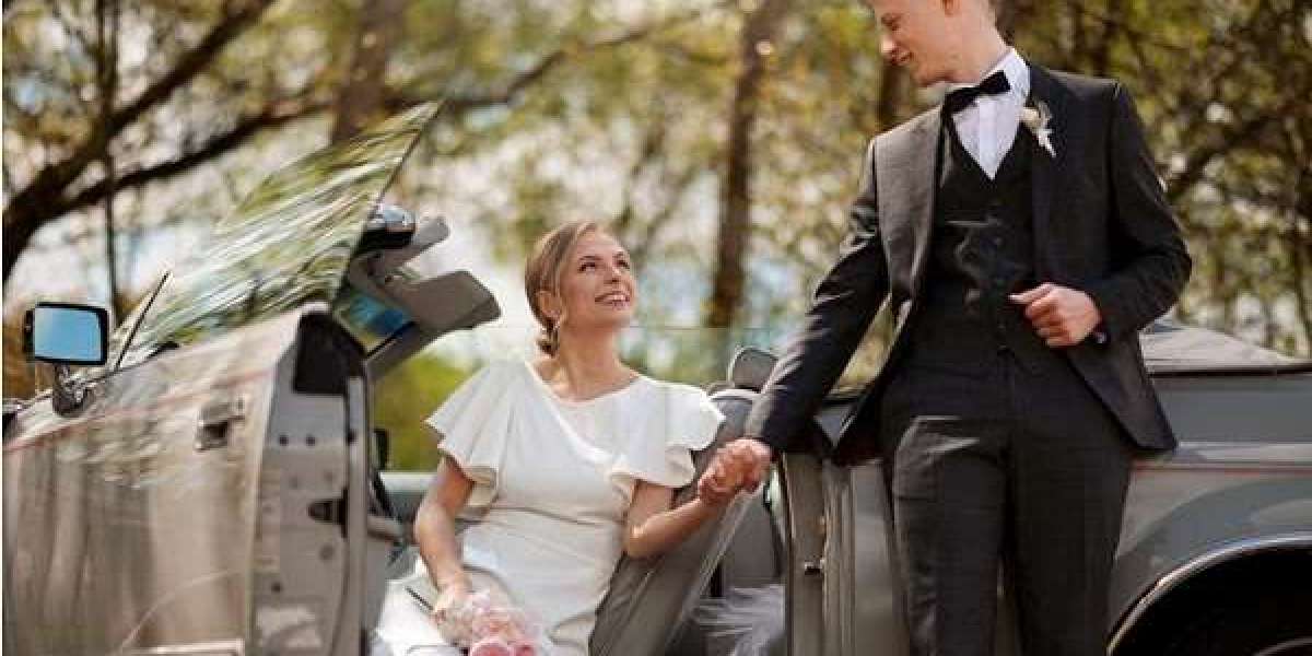Riding in Style: The Finest Wedding Transportation Services in Dallas