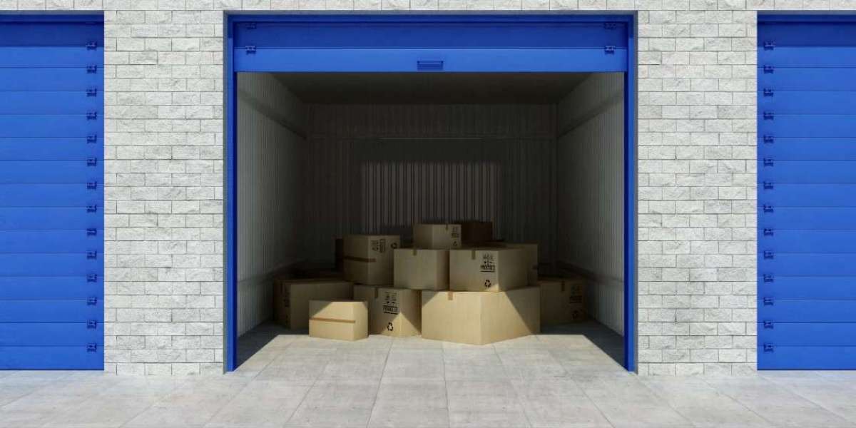 How to Efficiently Clean Out a Storage Unit