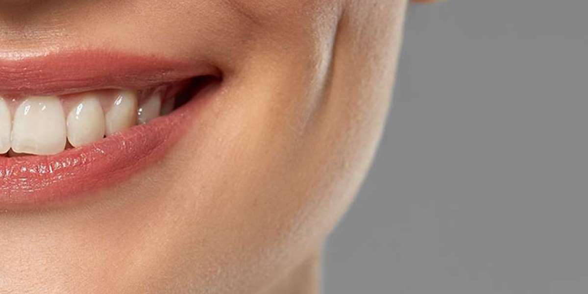 Jeddah's Dimple Experts: Elevating Facial Harmony